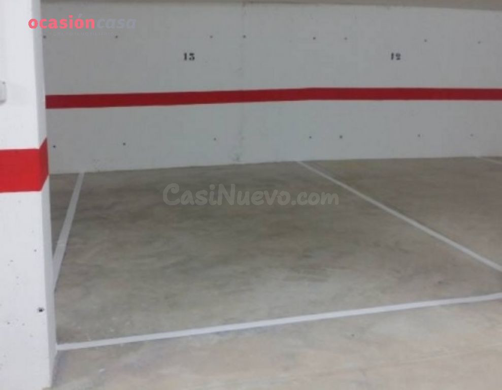 SE VENDE PLAZA DE APARCAMIENTO