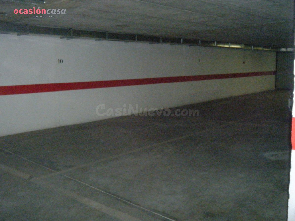 SE ALQUILA O SE VENDE PLAZA DE APARCAMIENTO - foto 2