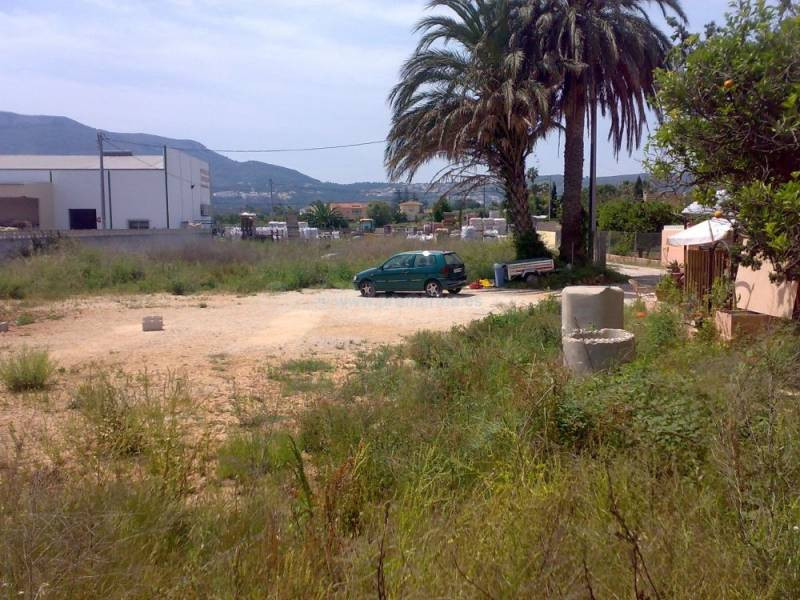PERFECTO TERRENO PARA INVERSIÓN