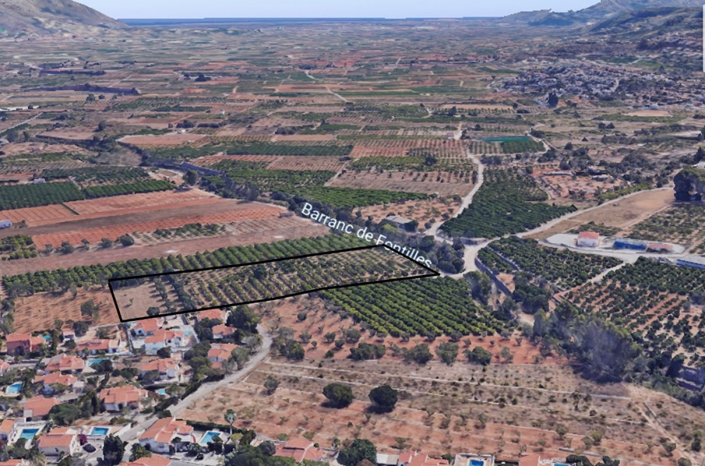 Finca rústica de 10.670 m2 en Orba, corazón de la Vall de Laguar