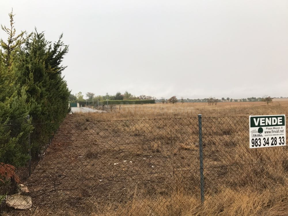 Gran parcela en urbanización El Páramo de La Cistérniga - foto 4