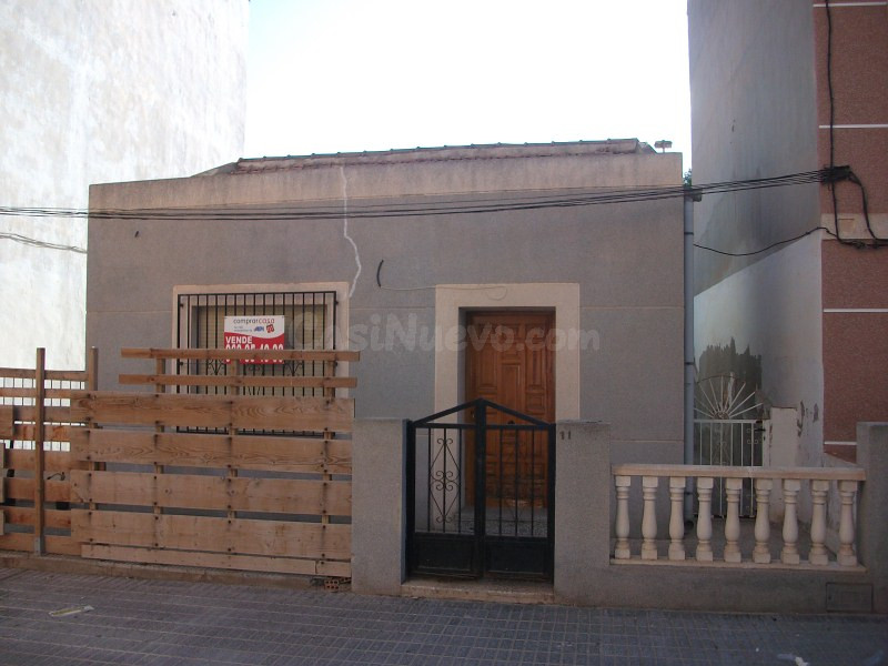 Casa en venta en Los Alcázares con 3 hab. y 2 baños Casa los-narejos