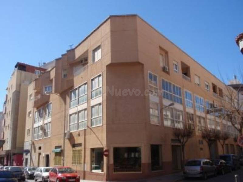 VENTA O ALQUILER DE DOS OFICINAS AL LADO DE LA ACADEMIA DE ESTUDIOS NEWTON.