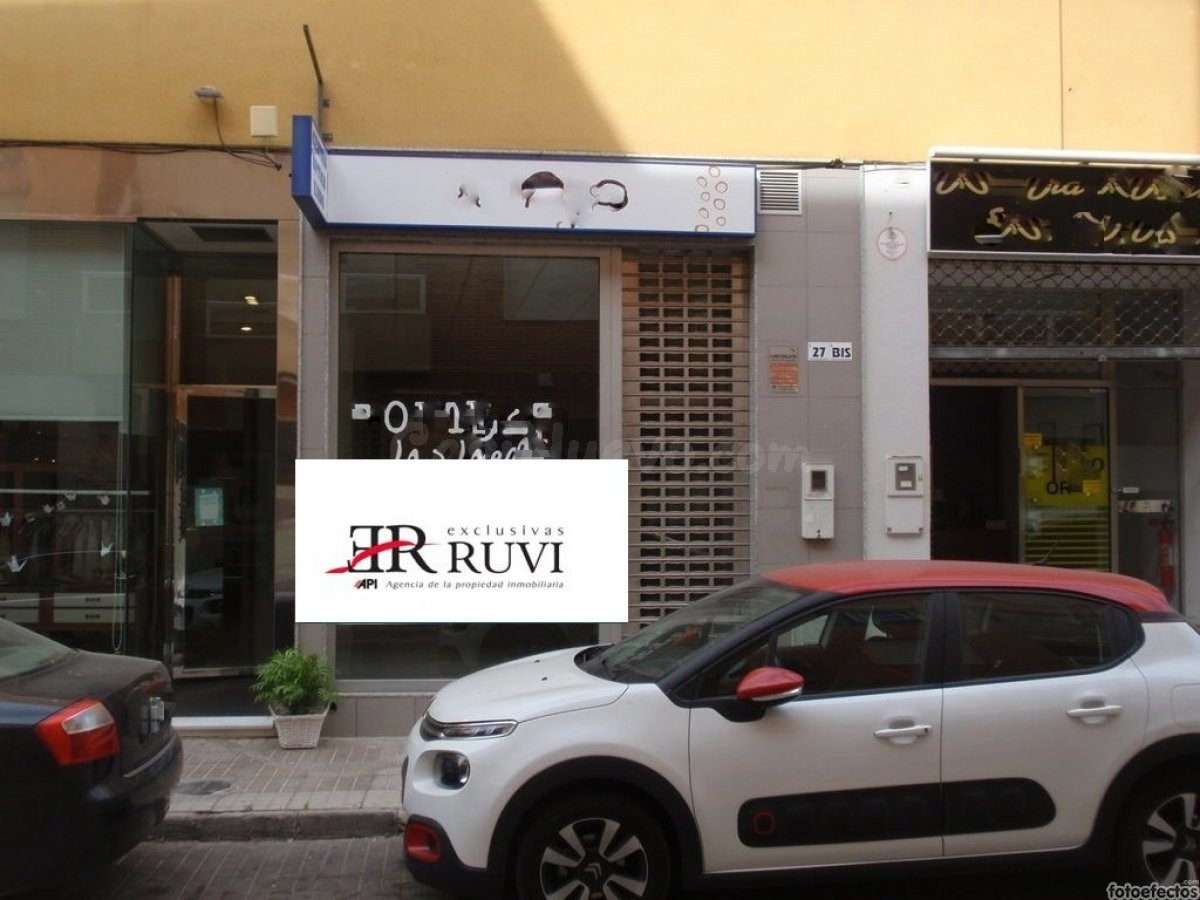 SE ALQUILA LOCAL COMERCIAL A BUEN PRECIO