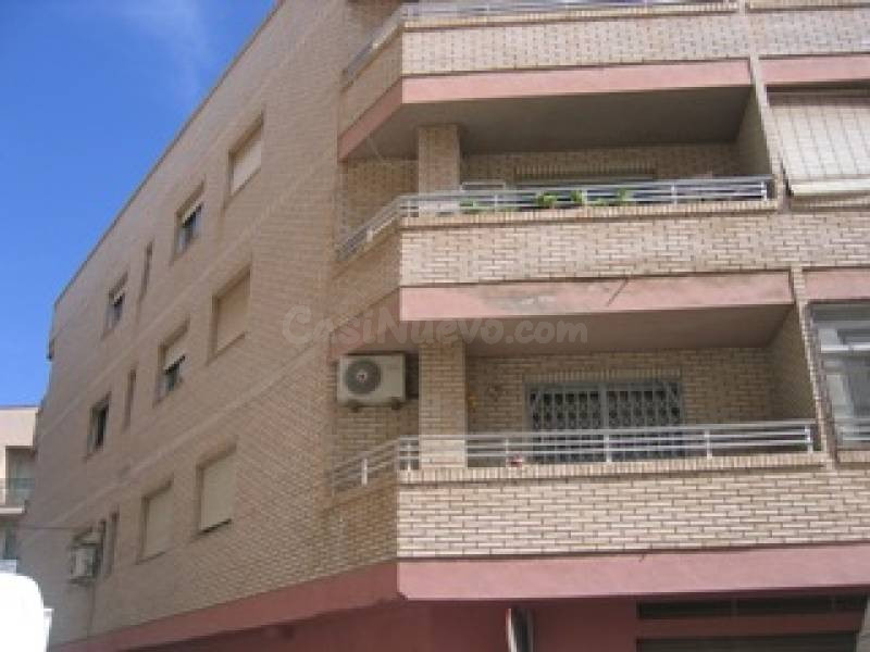 Piso en venta en El Ejido con 3 hab. y 1 baño Piso centro-ejido