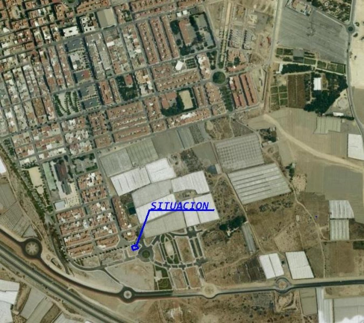 SOLAR URBANO DIRECTO.- EDIFICACIÓN UNIFAMILIAR