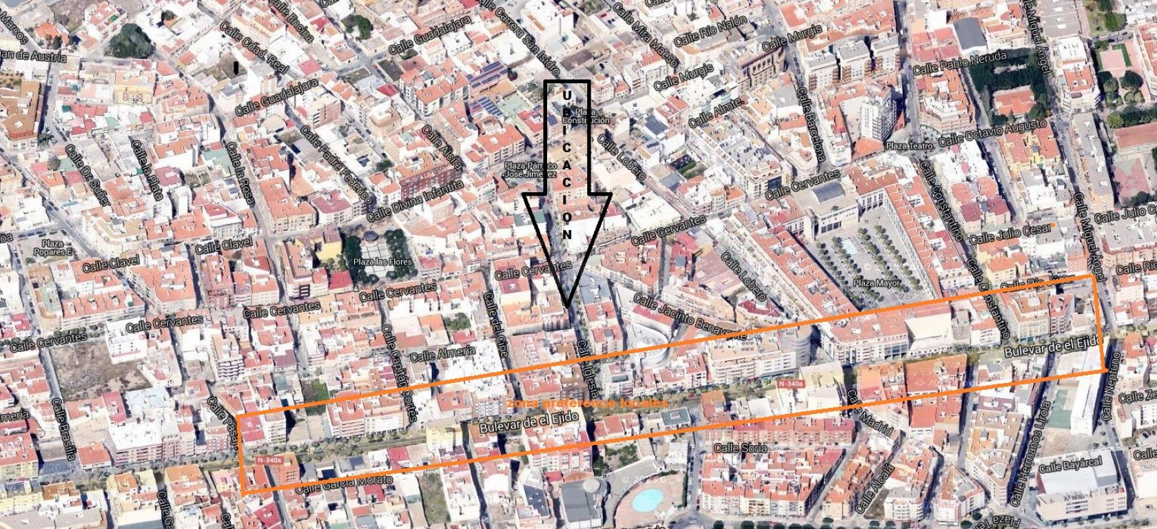 Local comercial en El Ejido Centro, 148 m², ideal para reforma