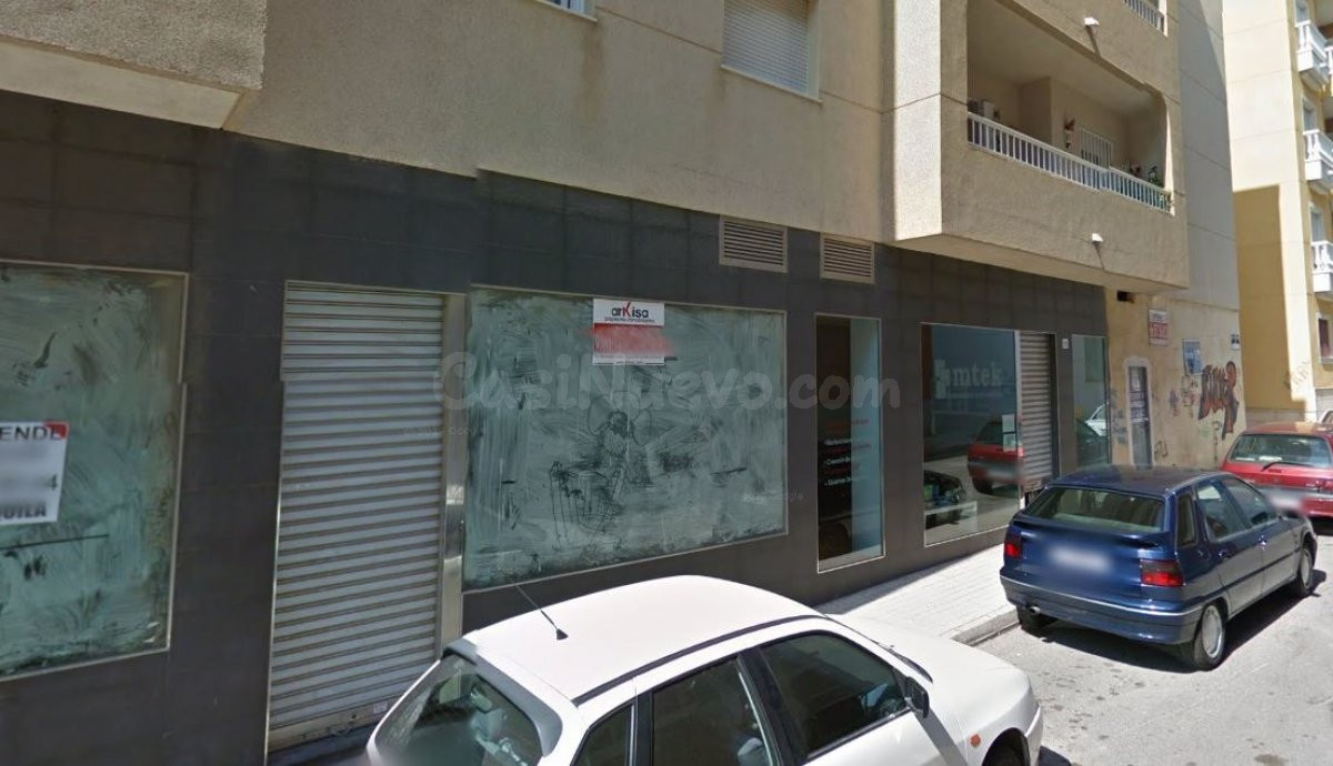 Local comercial en venta y alquiler en El Ejido con 1 baño Local comercial ejido-sur