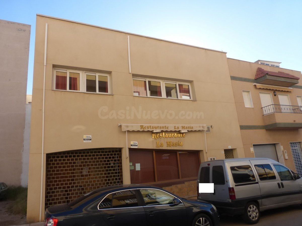 VENTA/ALQUILER/TRASPASO DE RESTAURANTE DE TRES PLANTAS