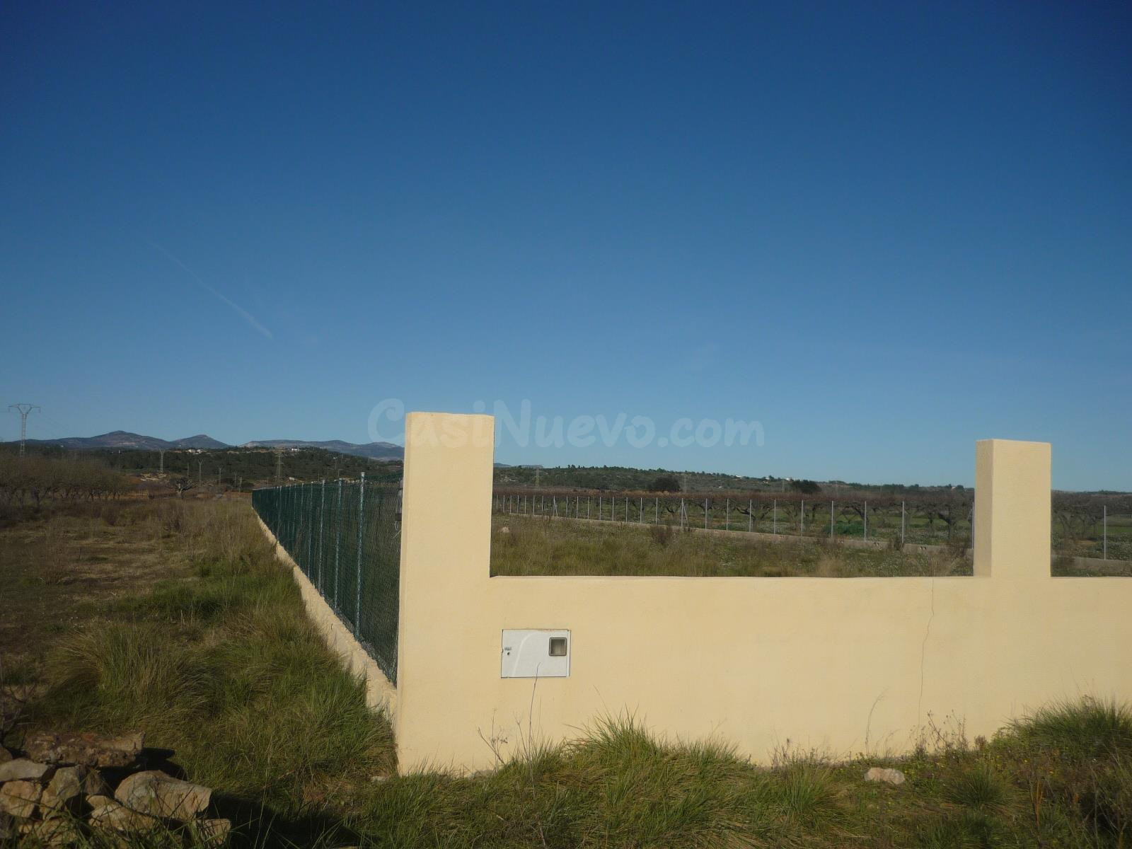 finca vallada con agua de riego - foto 2