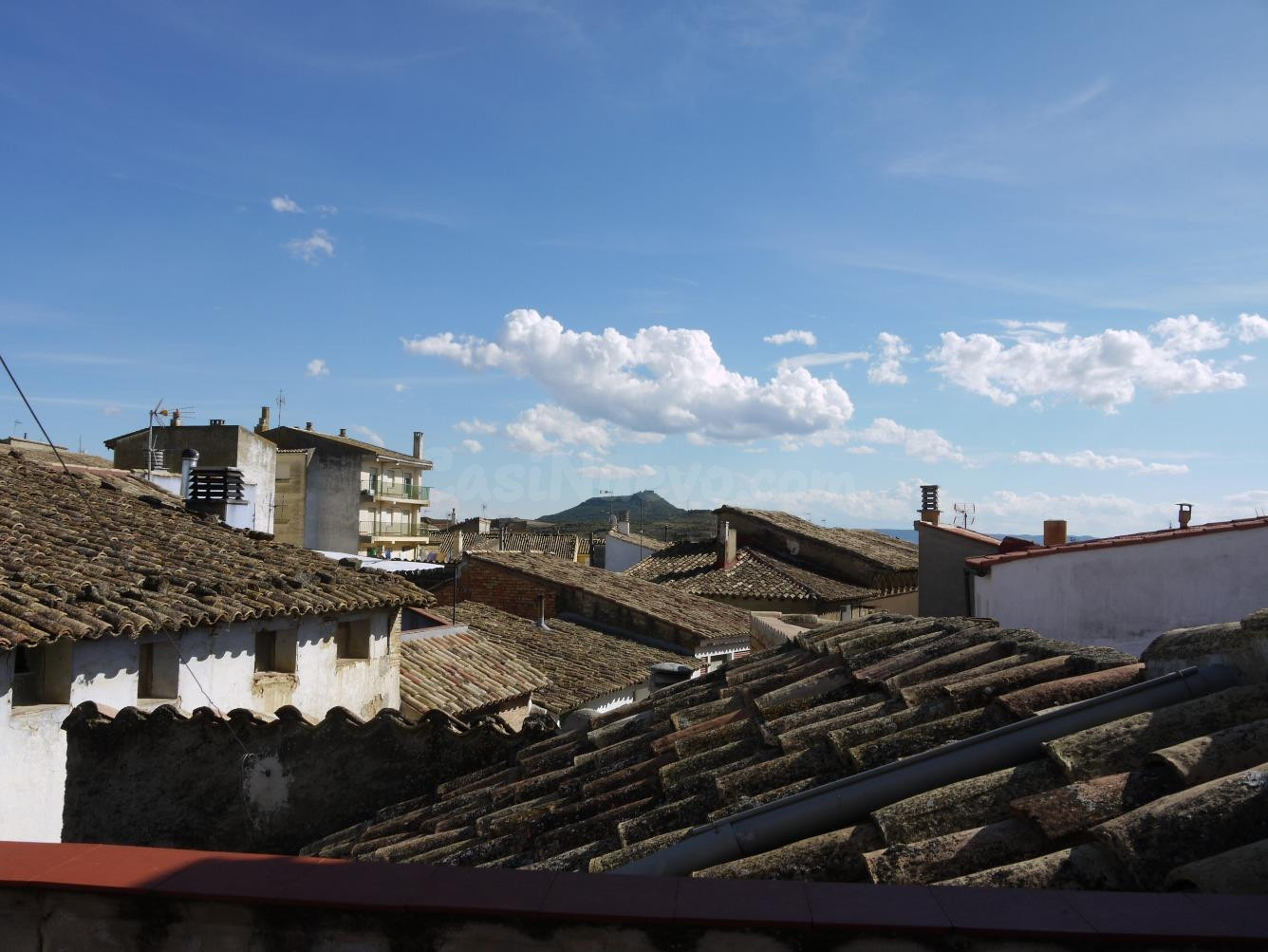 CASA CON ENCANTO EN LUNA - foto 4
