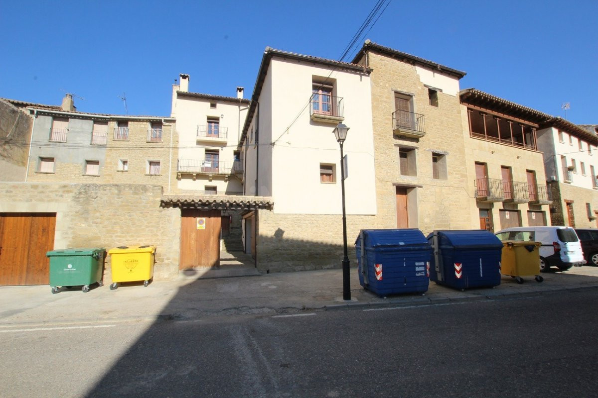 EXCLUSIVA VIVIENDA EN UNCASTILLO - foto 3