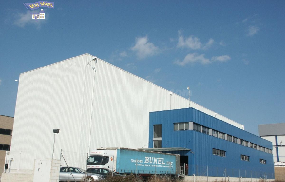 Nave Inteligente Actividad Logistica Pol. Industrial Can Salvatella