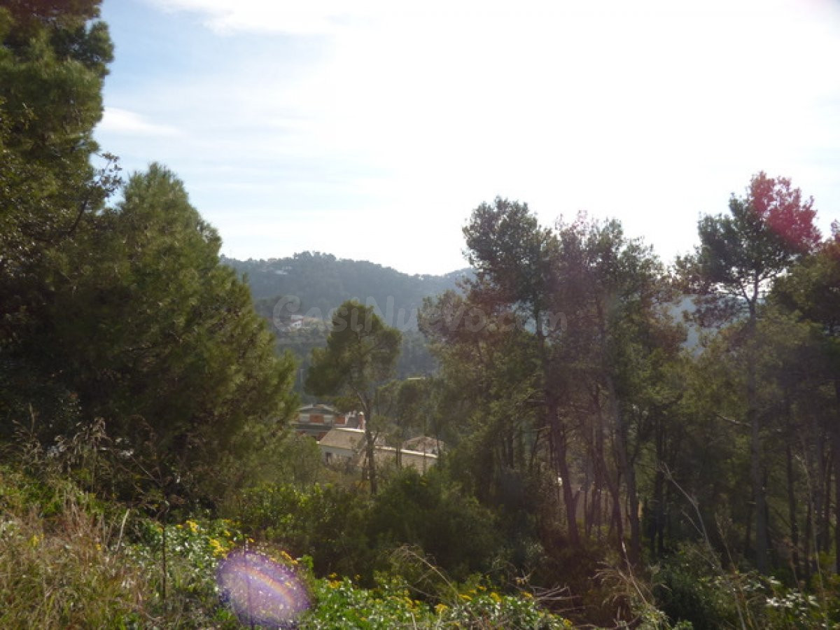 Terreno grande en Ciudad Jardin