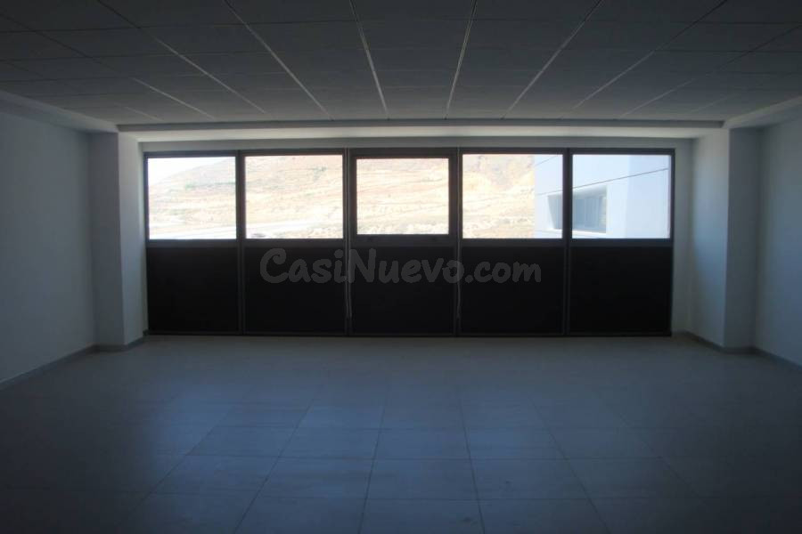 Oficina de nueva construcción en venta - foto 2