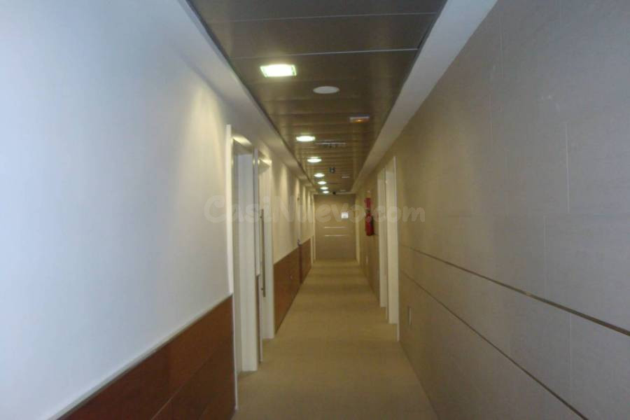 Oficina de nueva construcción en venta - foto 4