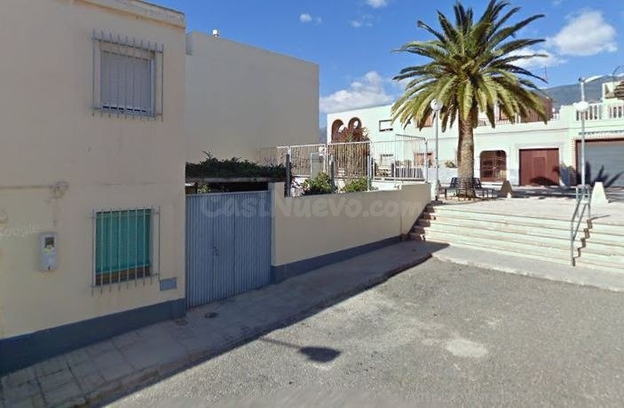 Casa en venta en Santa María del Águila, Almería