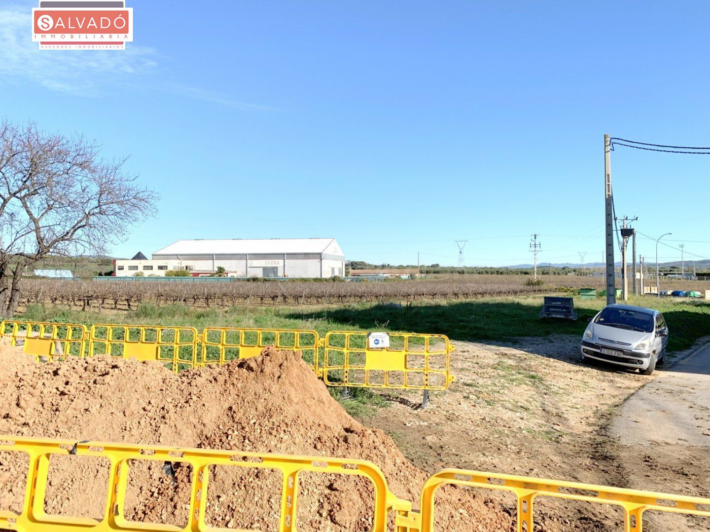SOLAR EDIFICABLE EN BANYERES DEL PENEDES !!!