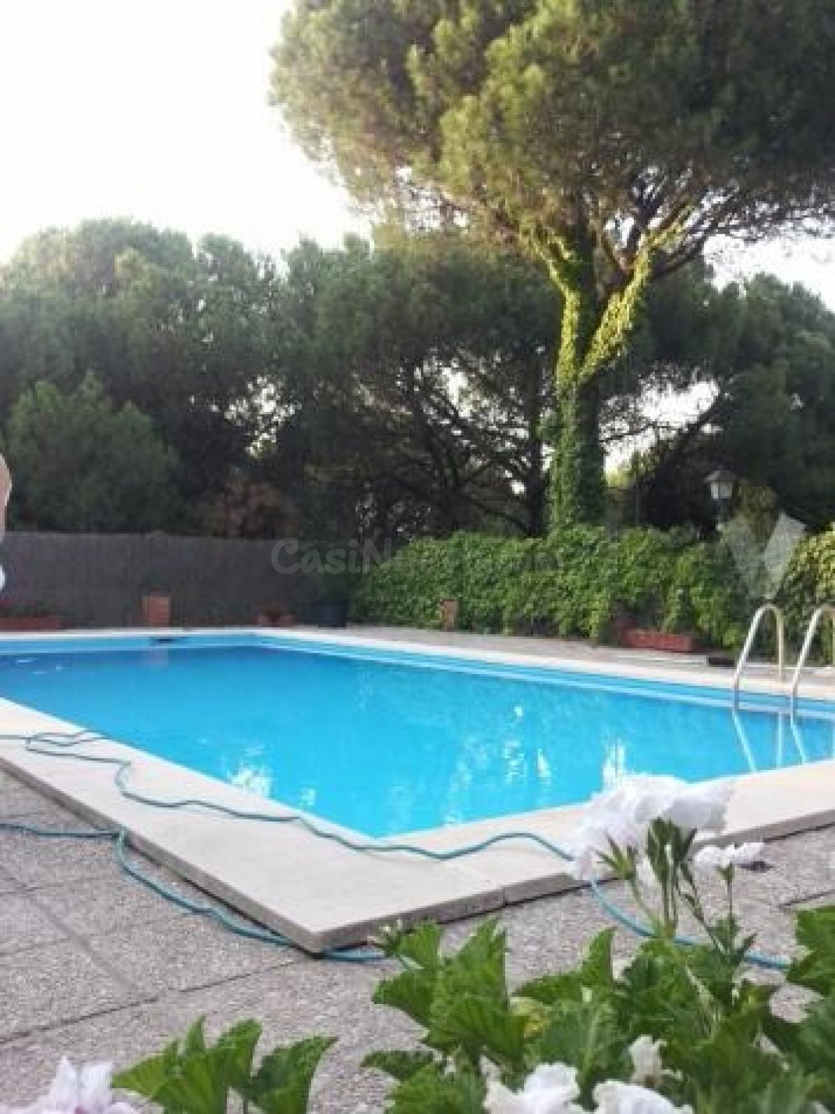 GRAN CASA URBANIZABLE MUY BIEN SITUADA - foto 3