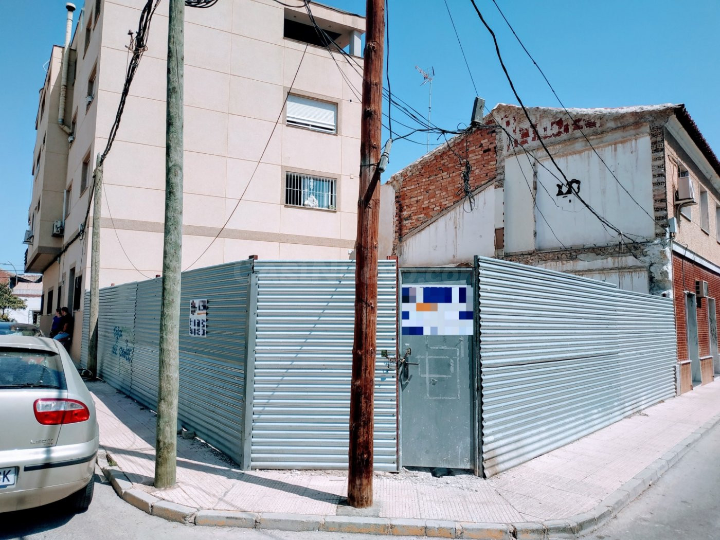 OPORTUNIDAD! SE VENDE SOLAR EDIFICABLE EN SANTOMERA!