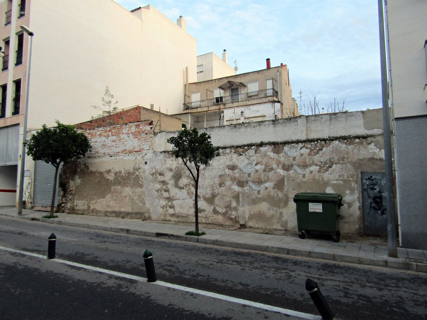 Terreno para edificar en en el Centro.