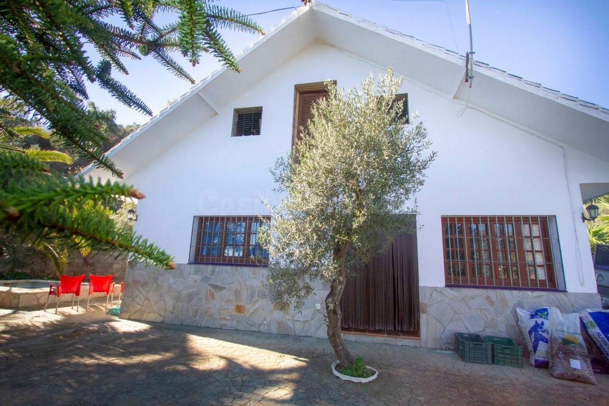 Finca rústica en la Yunquera !! - foto 2