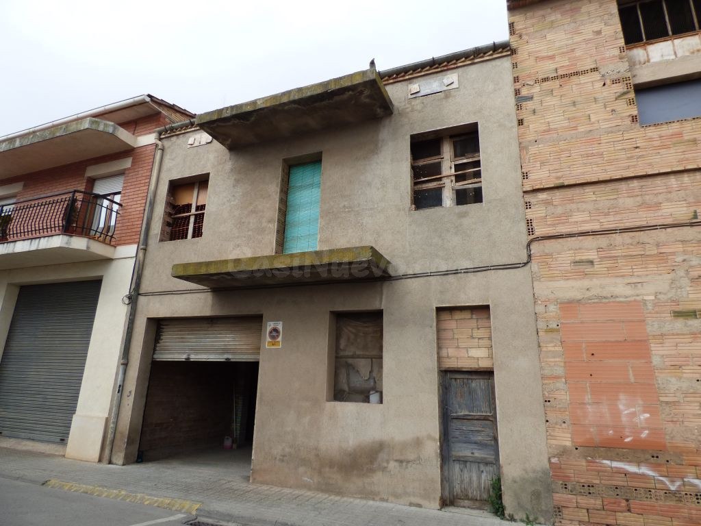 SOLAR EN VENDA CON CONSTRUCCIÓN POR ACABAR, DE 174M2 EN BALS - foto 3