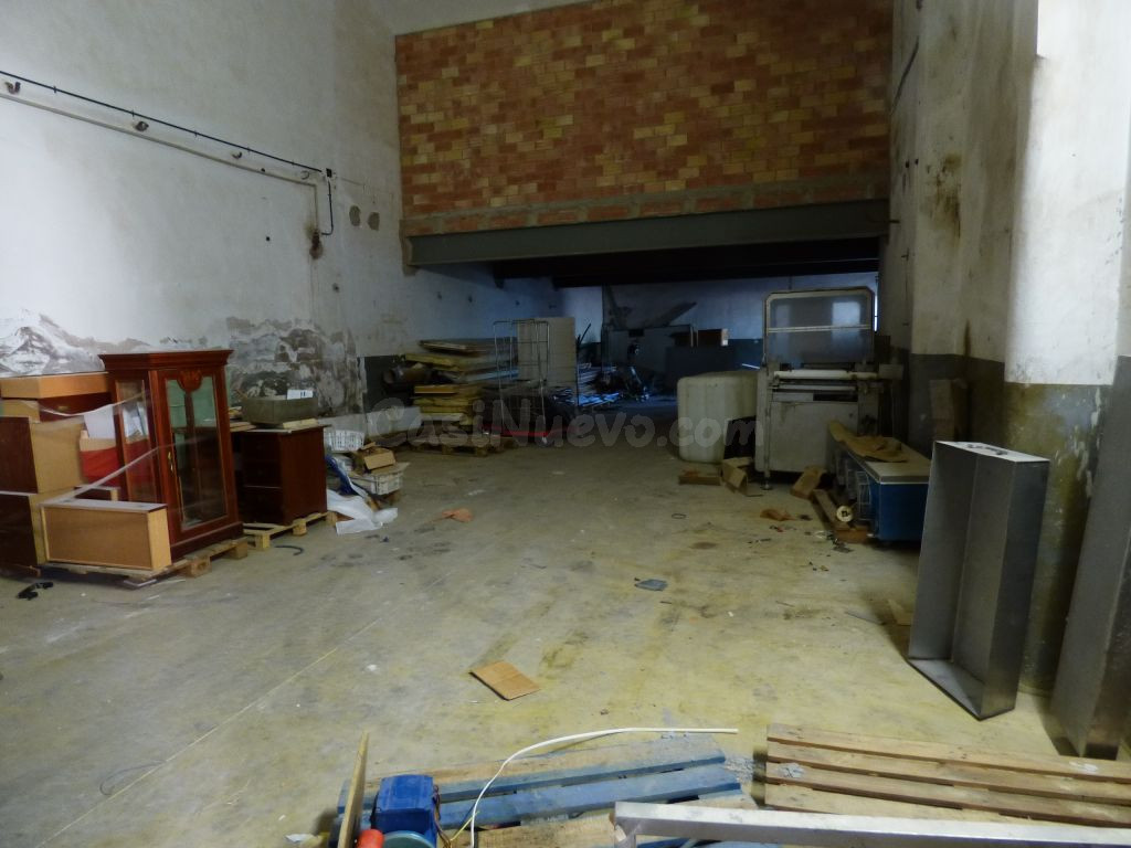 NAVE INDUSTRIAL EN VENTA DE 3750M2 EN PALA DE TORRUELLA - foto 5