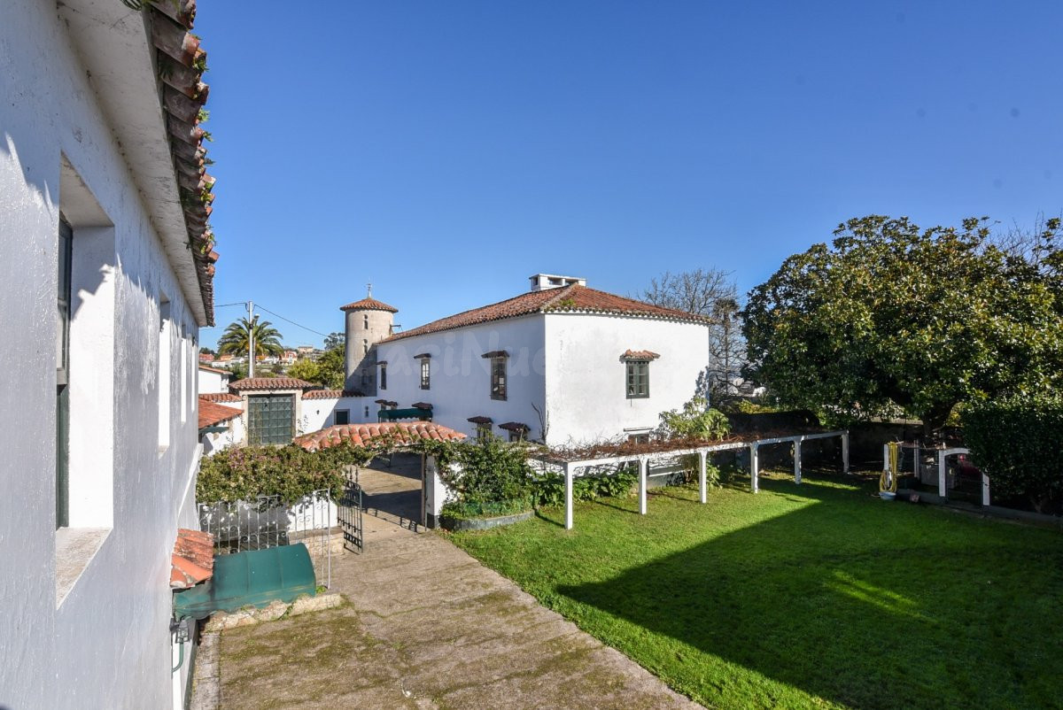 Casa singular del siglo XVIII en Lorbé, Oleiros