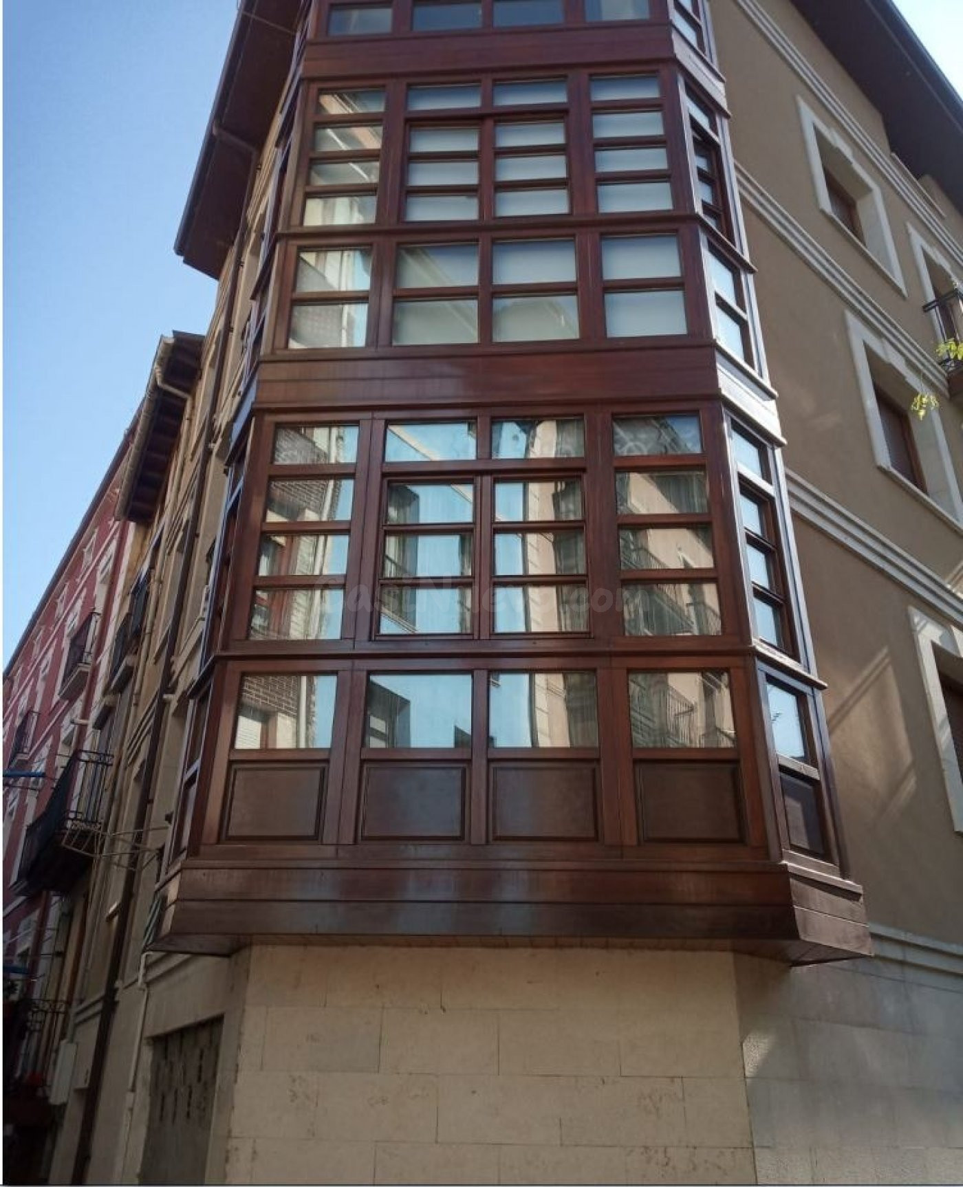 Se Vende local comercial en el Centro de Balmaseda