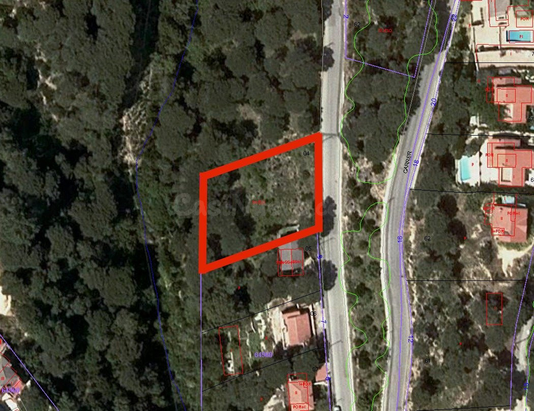 SE VENDE TERRENO URBANO EN SANT CEBRIA DE VALLALTA, URBANIZACIÓN CAN PALAU