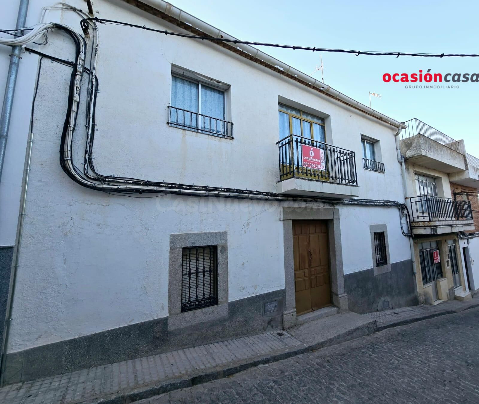 CASA DE 3 PLANTAS EN PEDROCHE