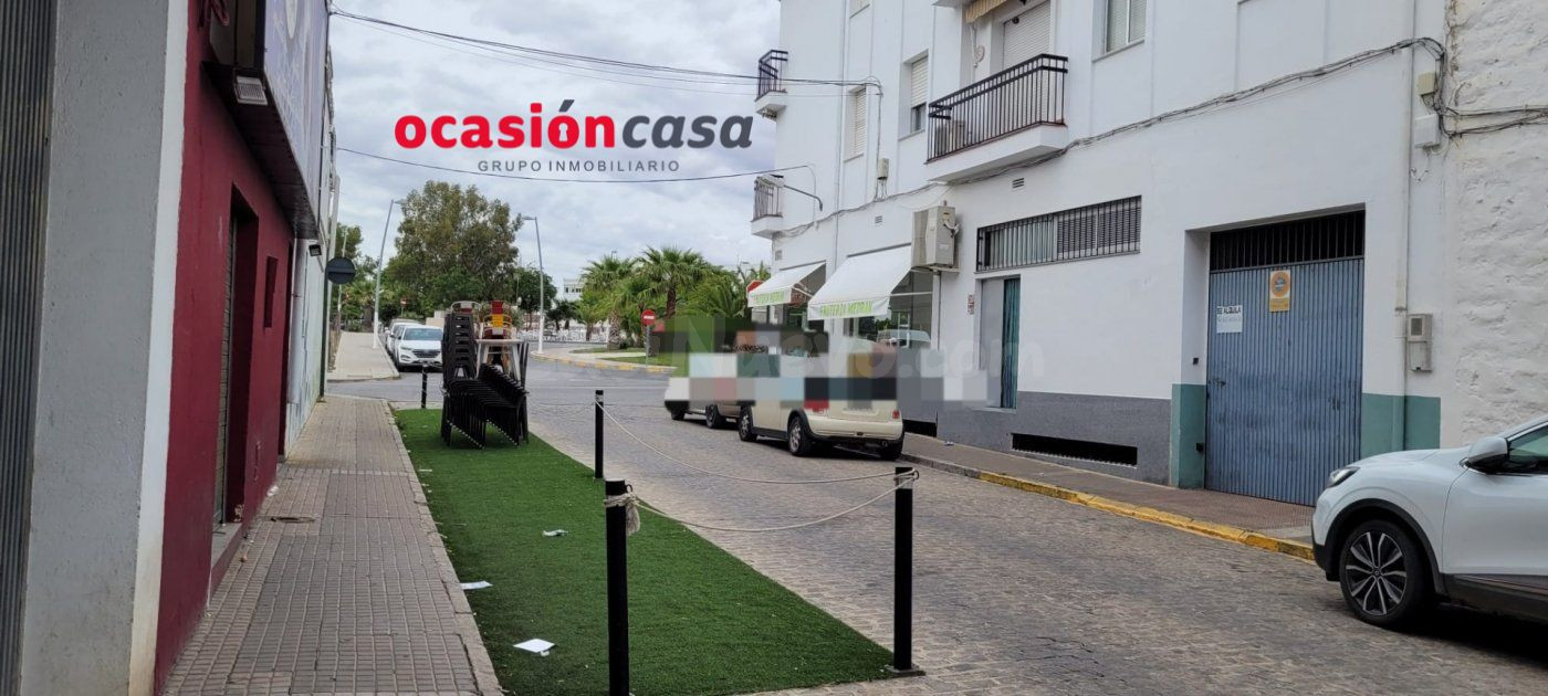 SE ALQUILA PLAZA DE APARCAMIENTO