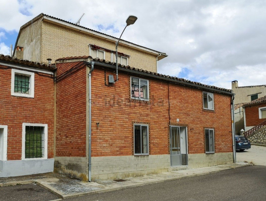 CASA DE PUEBLO TORRELOBATÓN - foto 4