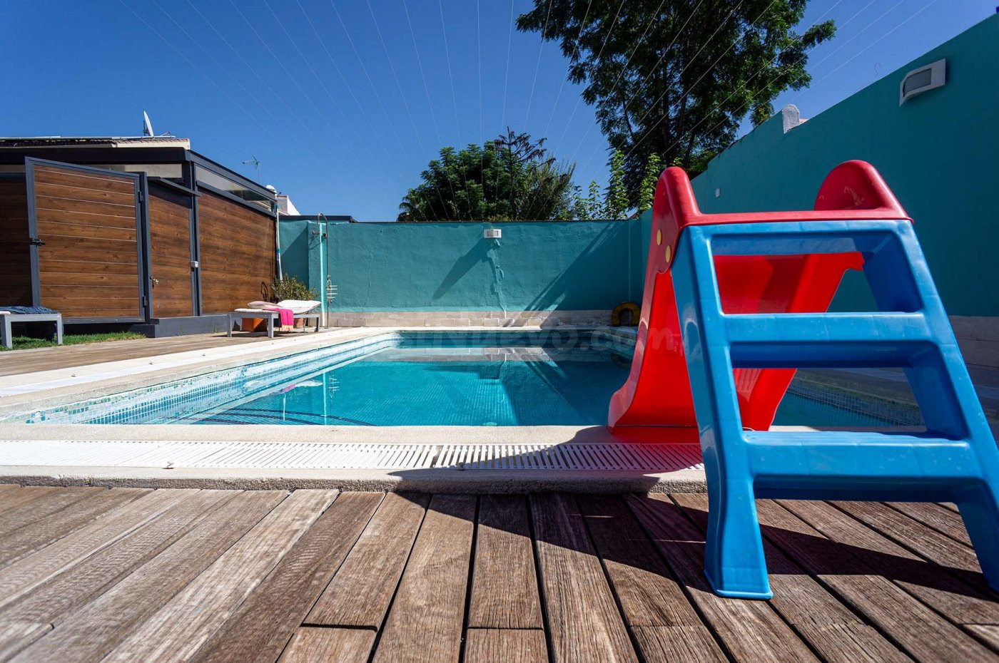 Chalet en alquiler en Sevilla con 3 hab. y 2 baños Chalet sa - foto 2