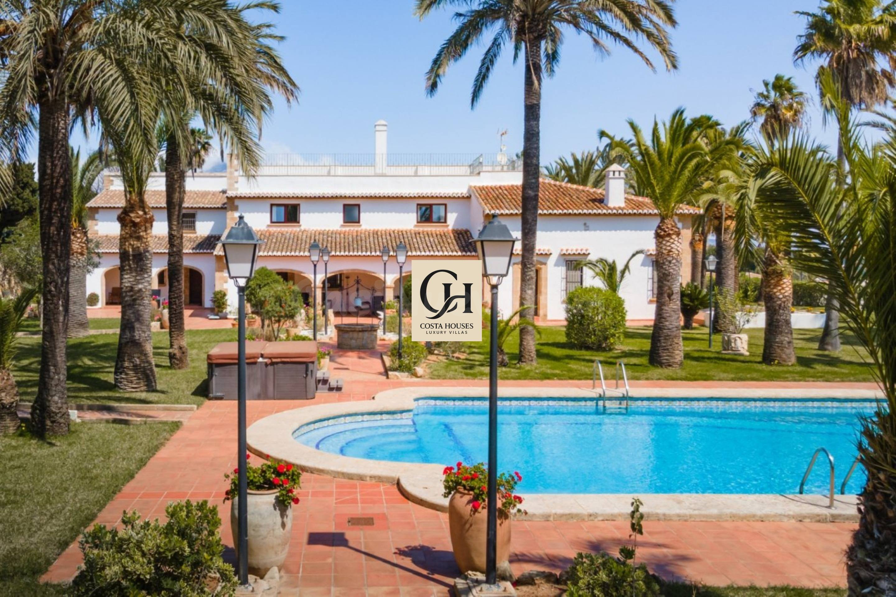 ·· INMOBILIARIA EXPERTA en PROPIEDADES EXCLUSIVAS Javea [amp;] COSTA BLANCA Spain | Luxury LIFESTYLE