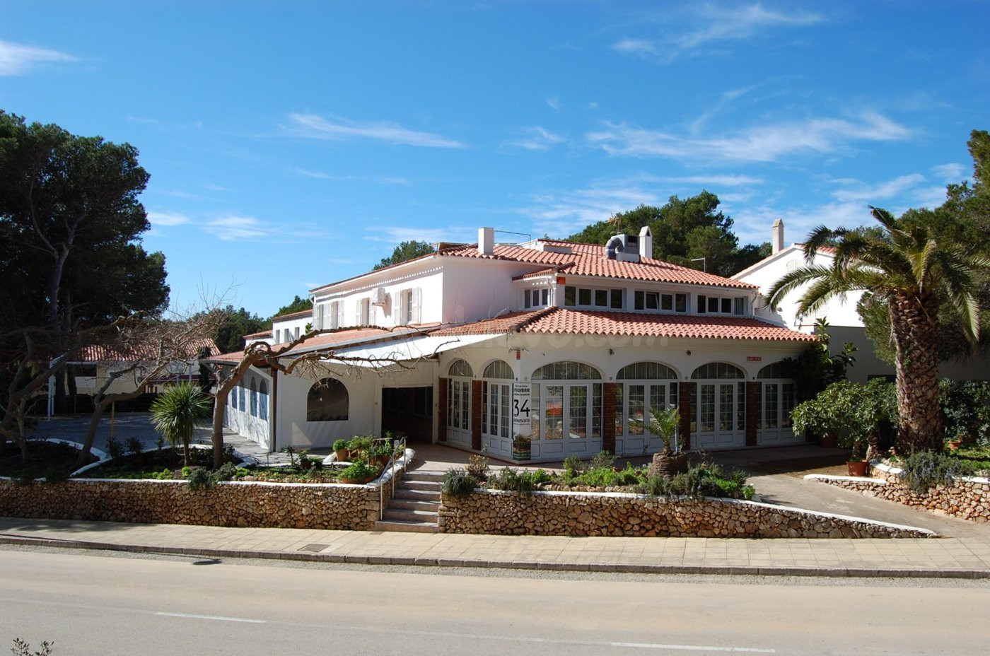 L-247 Restaurante con vivienda