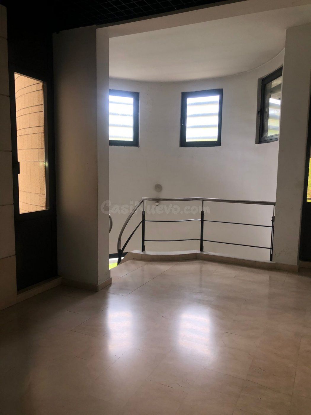 SE VENDE OFICINA EN EL EDIFICIO DEL CONSEJO COMARCAL - foto 4