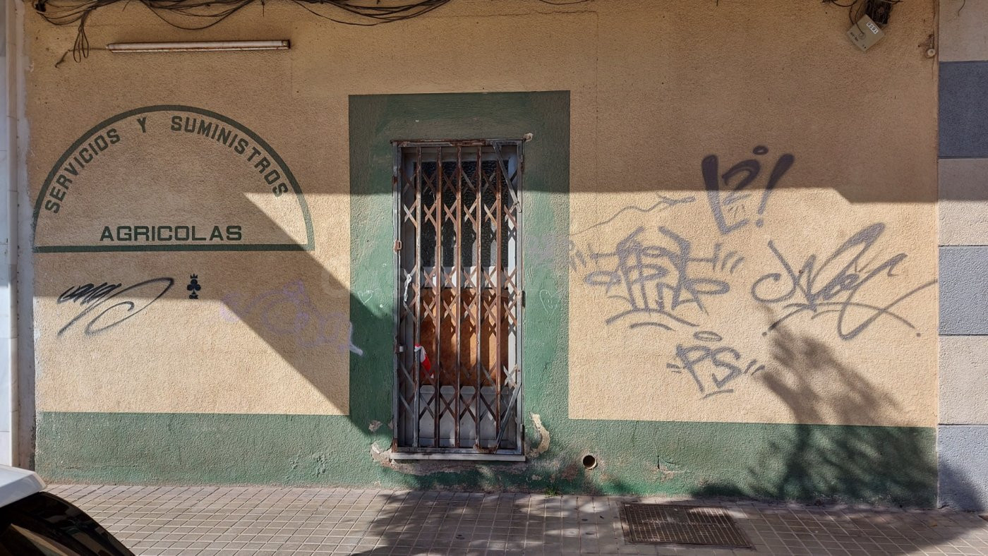 LOCAL EN ALQUILER EN EL EJIDO, SANTO DOMINGO.