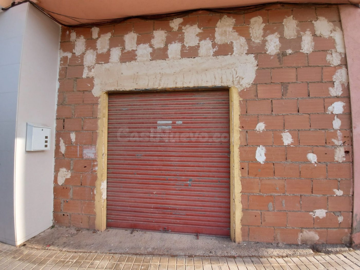 LOCAL COMERCIAL EN BASTO