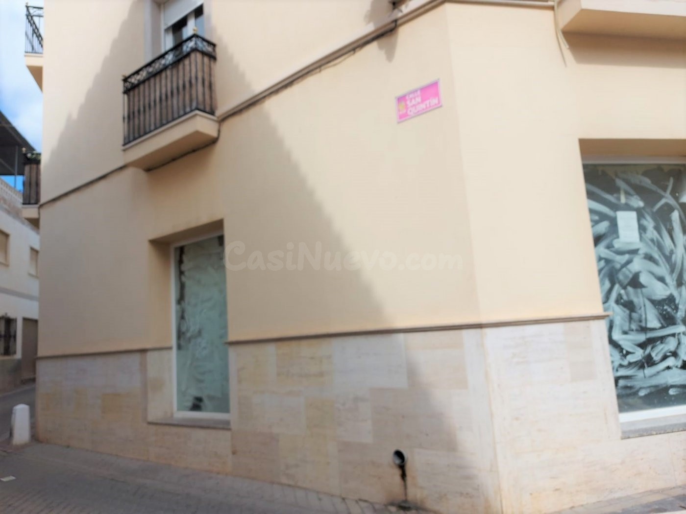 LOCAL COMERCIAL EN ALQUILER EN LA PLAZA DE LAS MONJAS