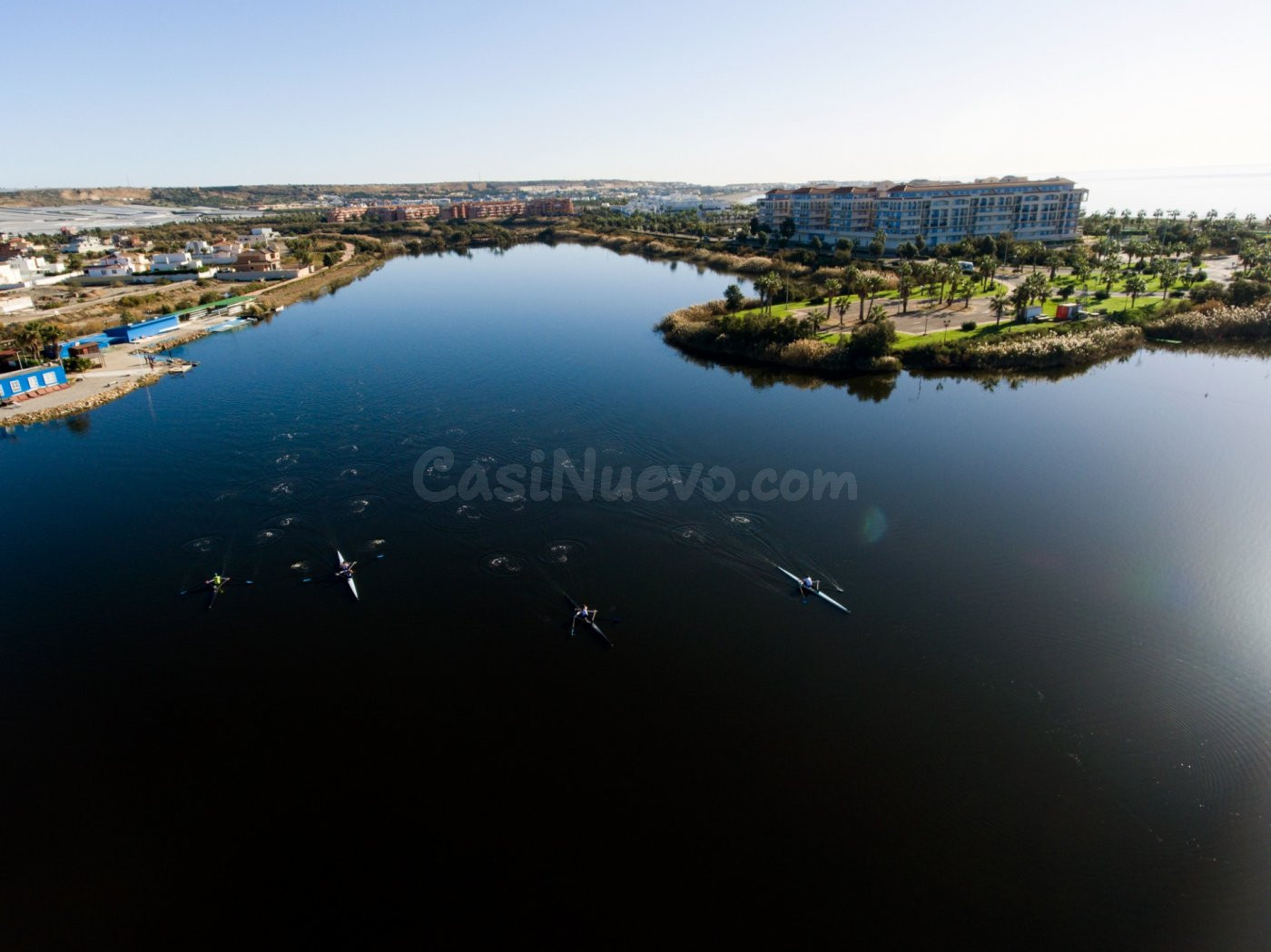 PARCELAS JUNTO AL LAGO DE ALMERIMAR