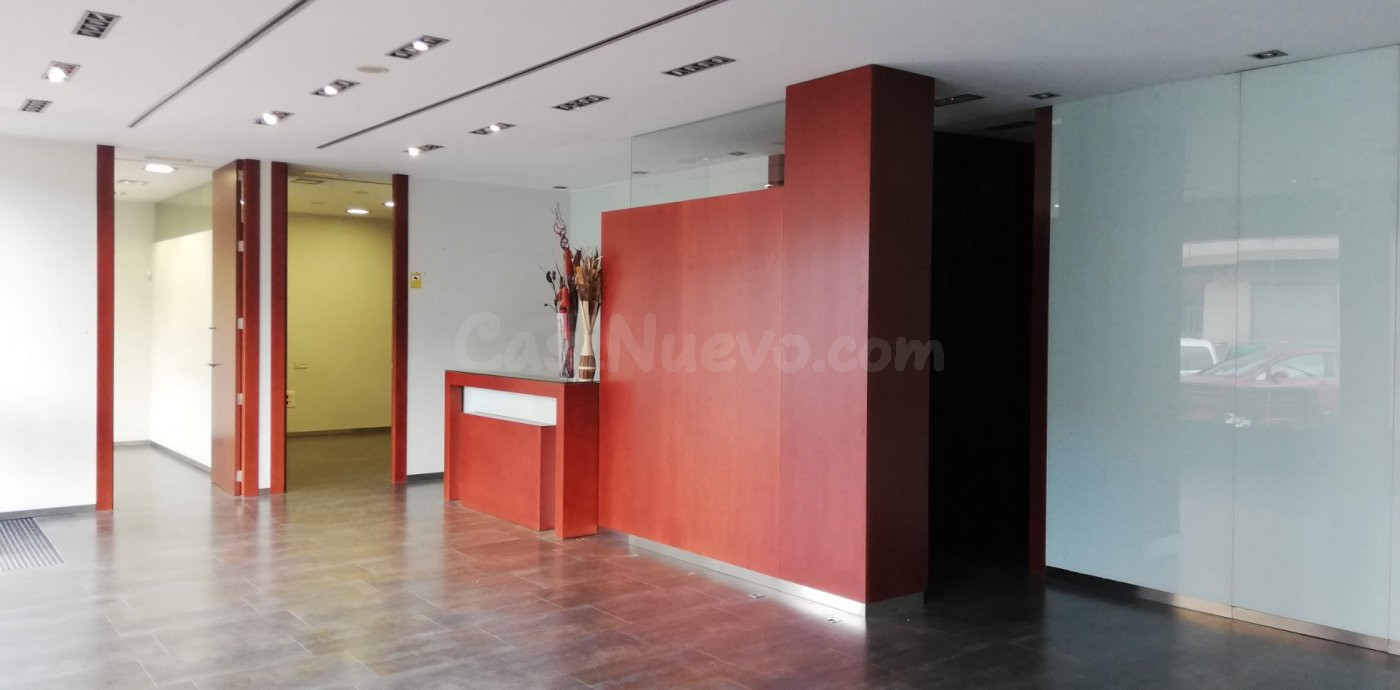 EXCELENTE LOCAL COMERCIAL. DIVISIBLE. - foto 4