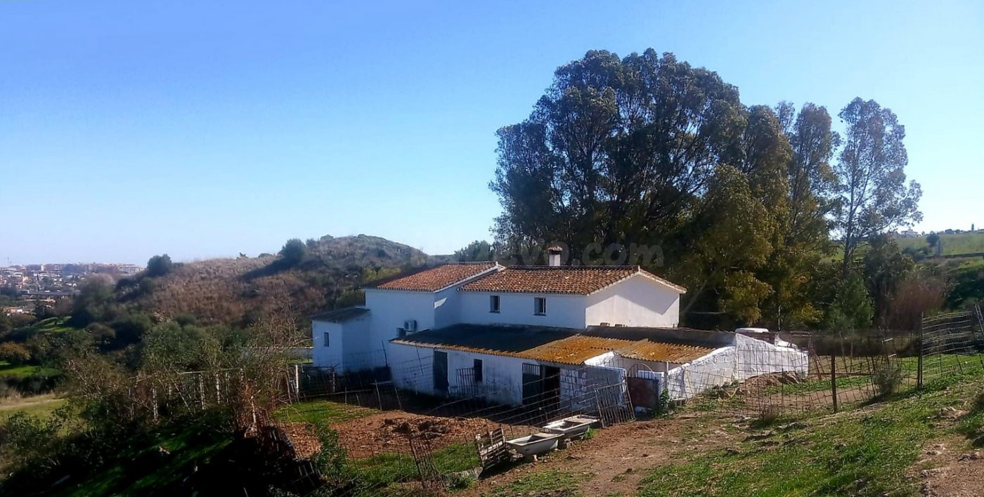 CORTIJO PARA TI Y TUS ANIMALES