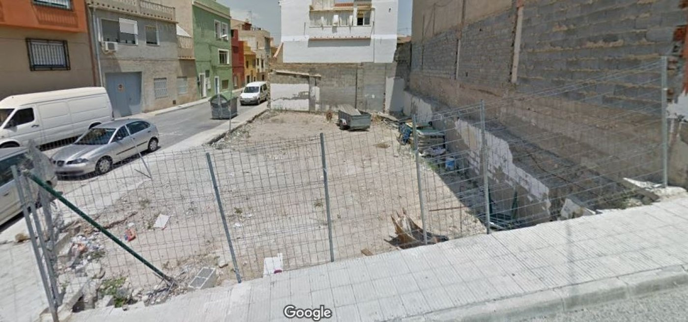 SOLAR URBANO MONFORTE