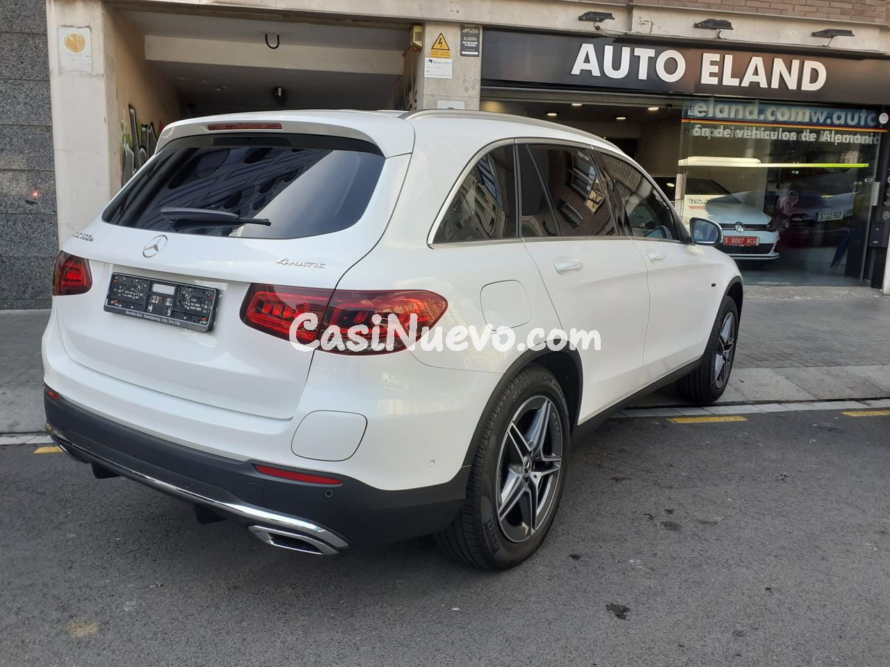 Mercedes GLC 300e 4 MATIC AMG