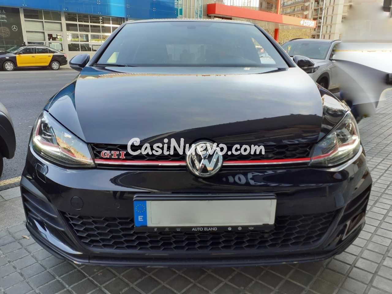 Volkswagen Golf GTI 2.0 TSI PERFORMANCE