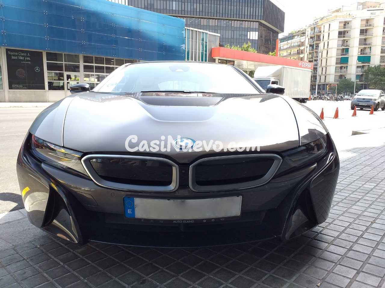 BMW i8 HYBRID