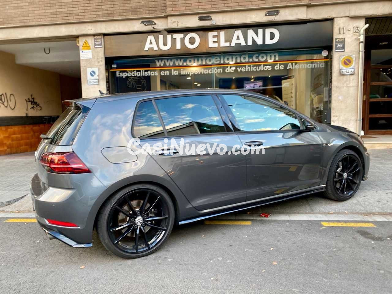 Volkswagen Golf R DYNAUDIO