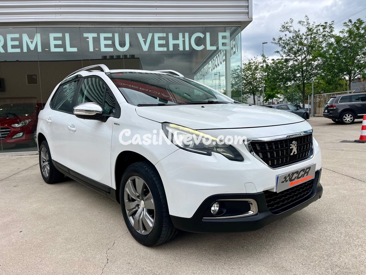 Peugeot 2008 STYLE  5P